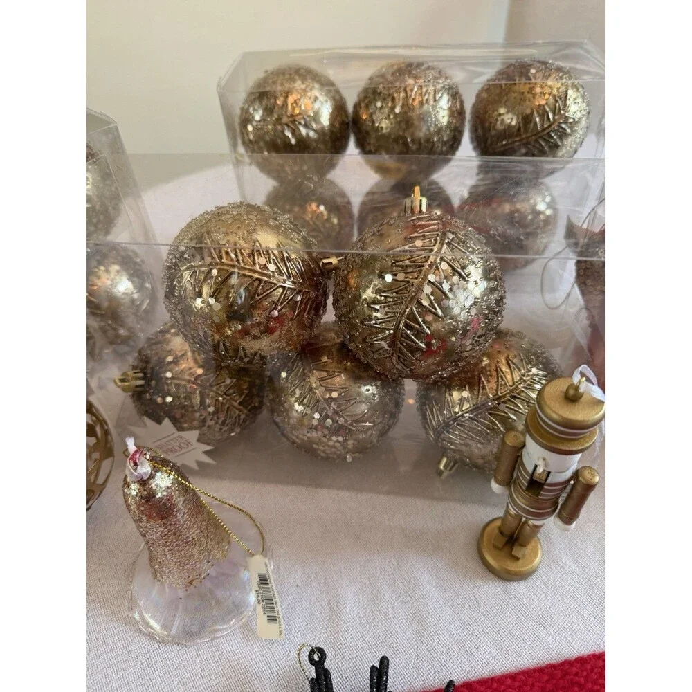 Christmas Hanging Ornaments Gold Black Silver Bauble Bell Star $5.50 ea $100 all